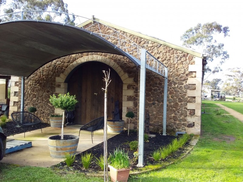 633 Carapooee Road, Carapooee VIC 3477