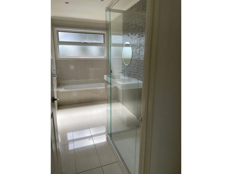 2 Birch Place, Sale VIC 3850