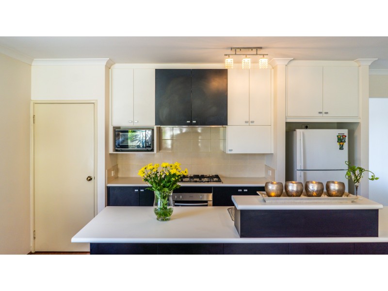 90 Macquarie Blvd, Hammond Park WA 6164