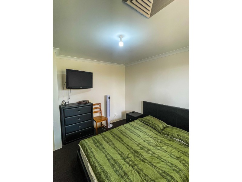 90 Macquarie Blvd, Hammond Park WA 6164