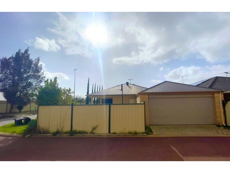 90 Macquarie Blvd, Hammond Park WA 6164