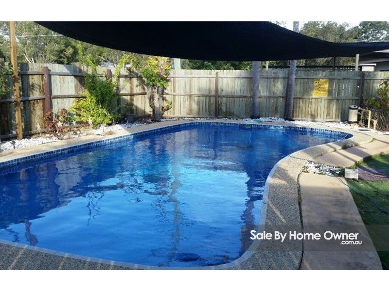 2-4 Mylne Court, Torquay QLD 4655
