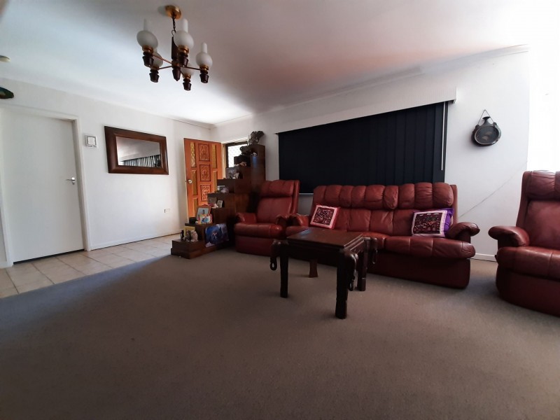2-4 Mylne Court, Torquay QLD 4655