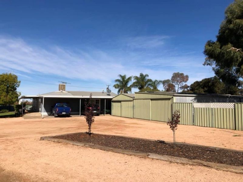287 Eighth St, Renmark North SA 5341