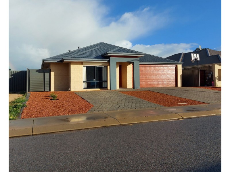 10 Aventurine way, Byford WA 6122