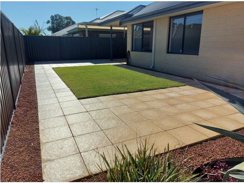 10 Aventurine way, Byford WA 6122