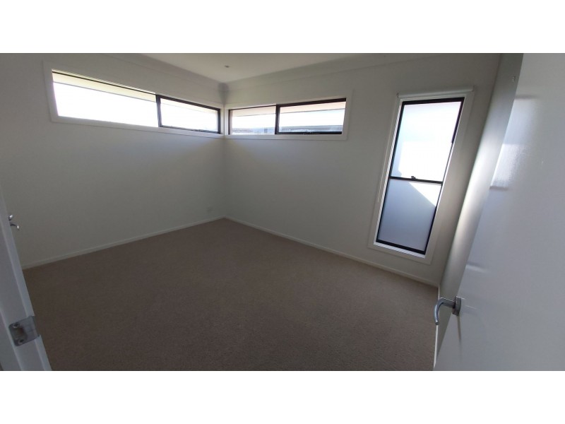 32 Ravensthorpe Street, Ormeau QLD 4208