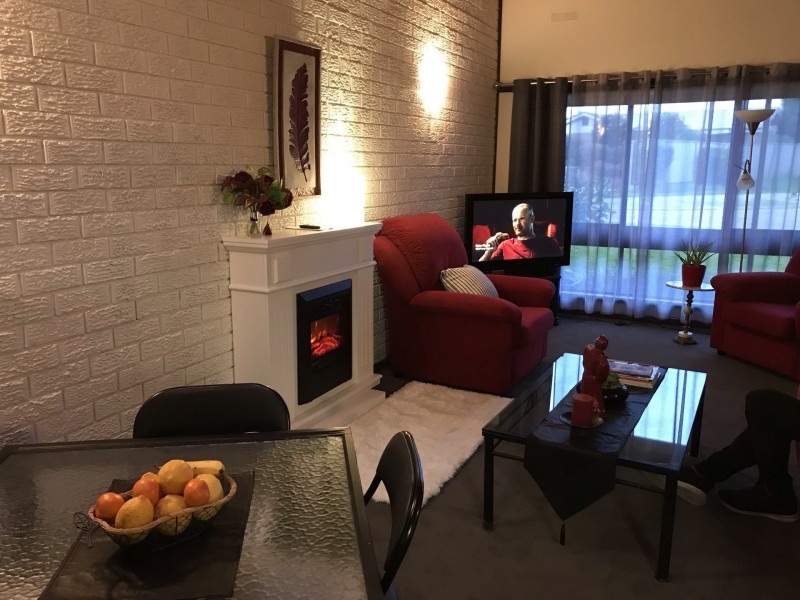 2/4 Caraselle Avenue, Wangaratta VIC 3677