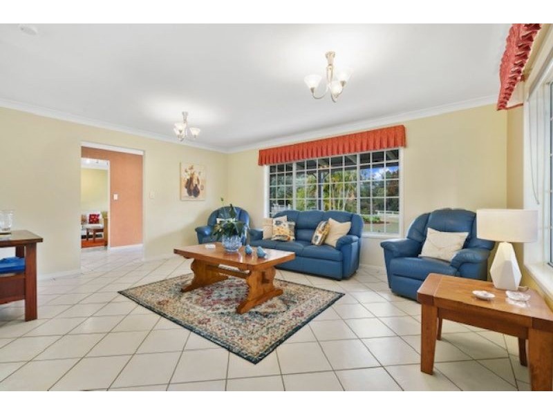 280 Petersen Road, Morayfield QLD 4506