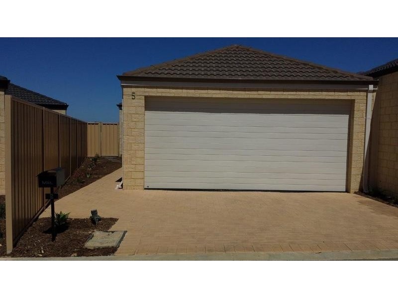 5 Sparkwell Lane, Butler WA 6036