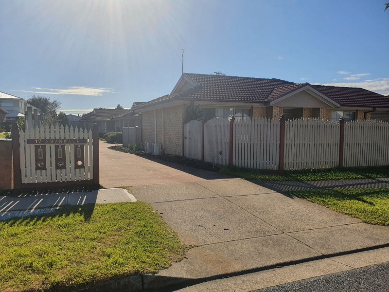 2/17 Swan Walk, Chelsea VIC 3196