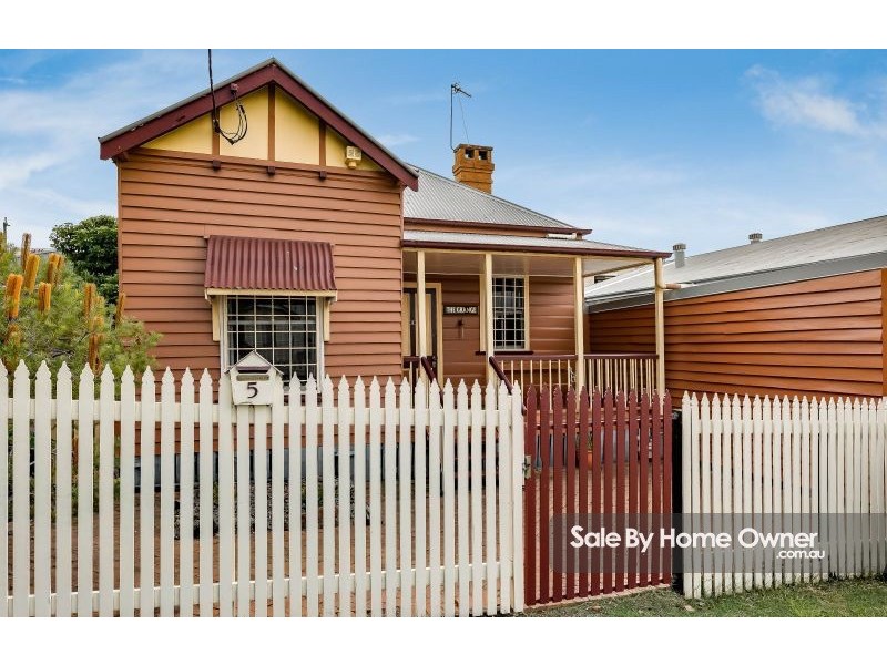 5 Grange St, Toowoomba QLD 4350