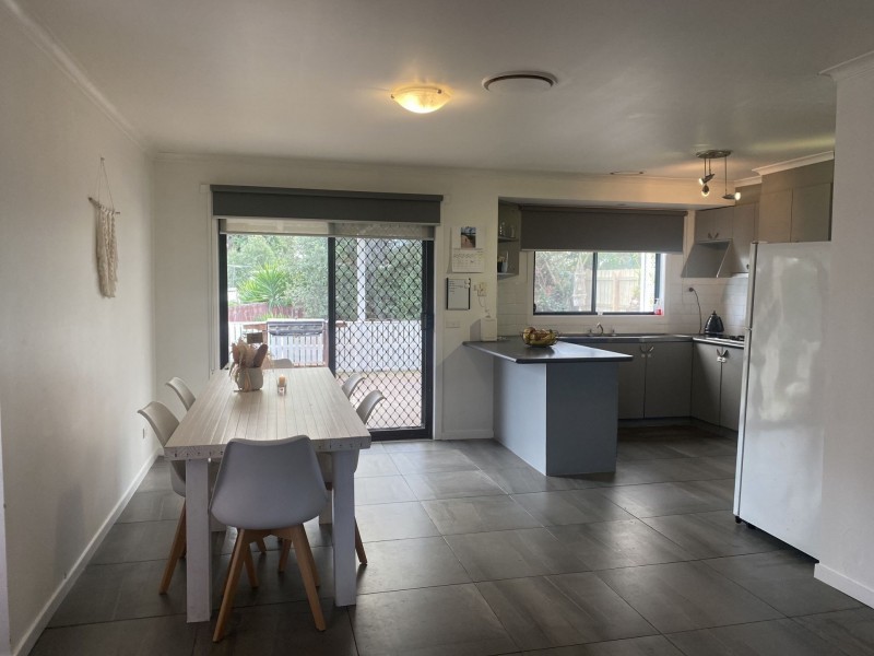 11 Highton Close, Hampton Park VIC 3976