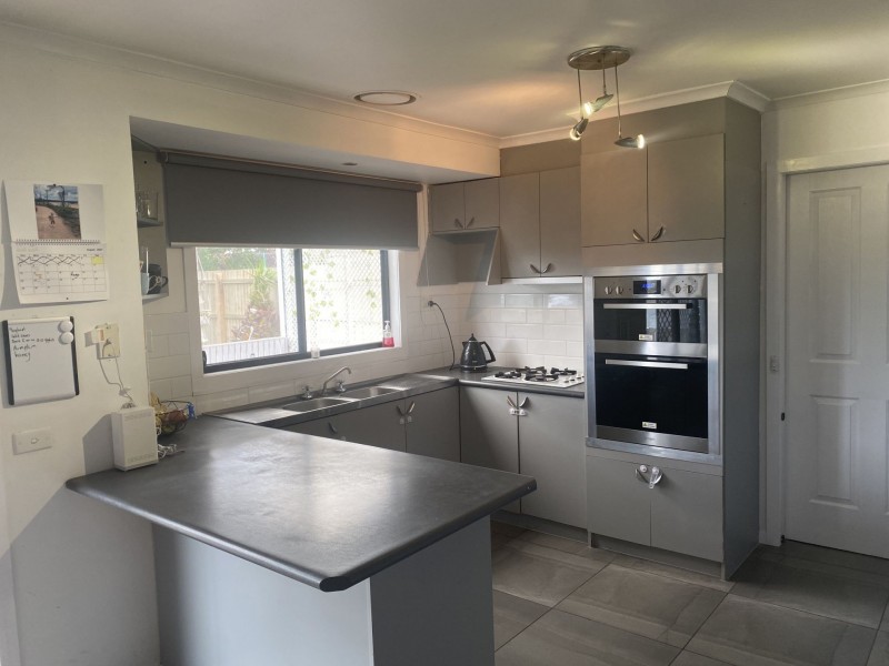 11 Highton Close, Hampton Park VIC 3976