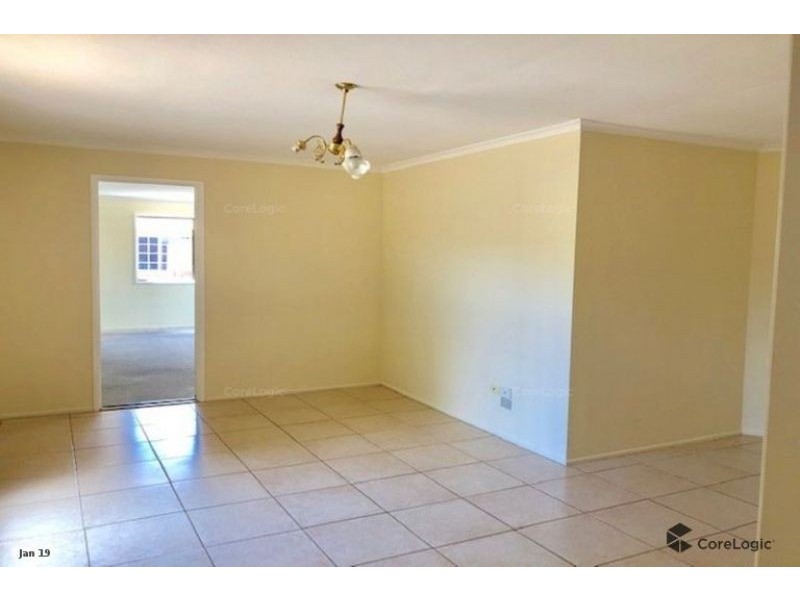 348 West Street, Kearneys Spring QLD 4350