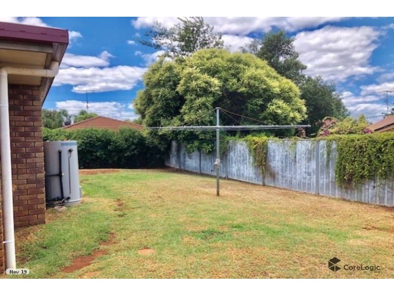 348 West Street, Kearneys Spring QLD 4350