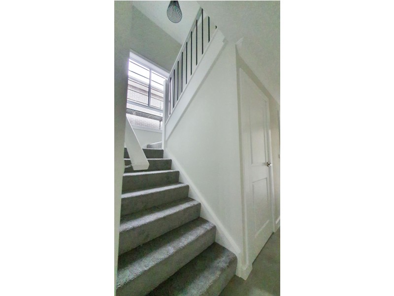 32 Chinnocks Avenue, Campbelltown NSW 2560