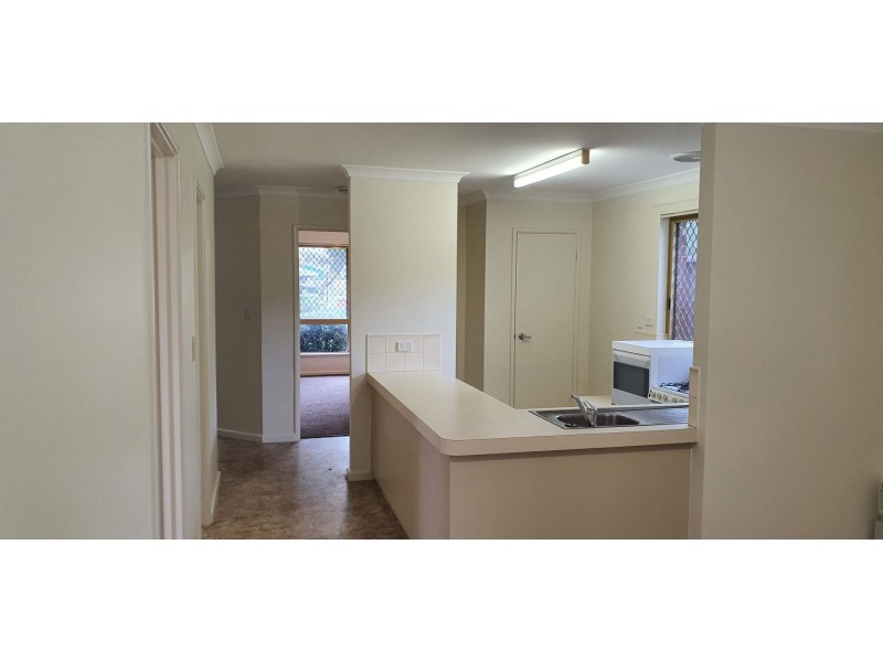 1/104 Surrey Rd, Rivervale WA 6103
