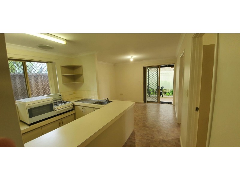 1/104 Surrey Rd, Rivervale WA 6103