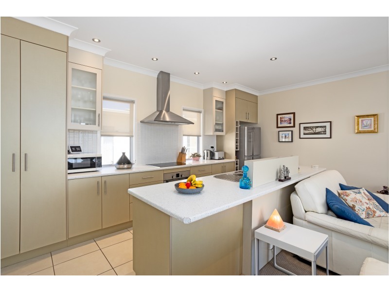 5/415-417 Scarborough Rd, Scarborough QLD 4020