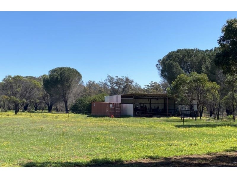 1502 Helena Rd, Mount Observation WA 6302