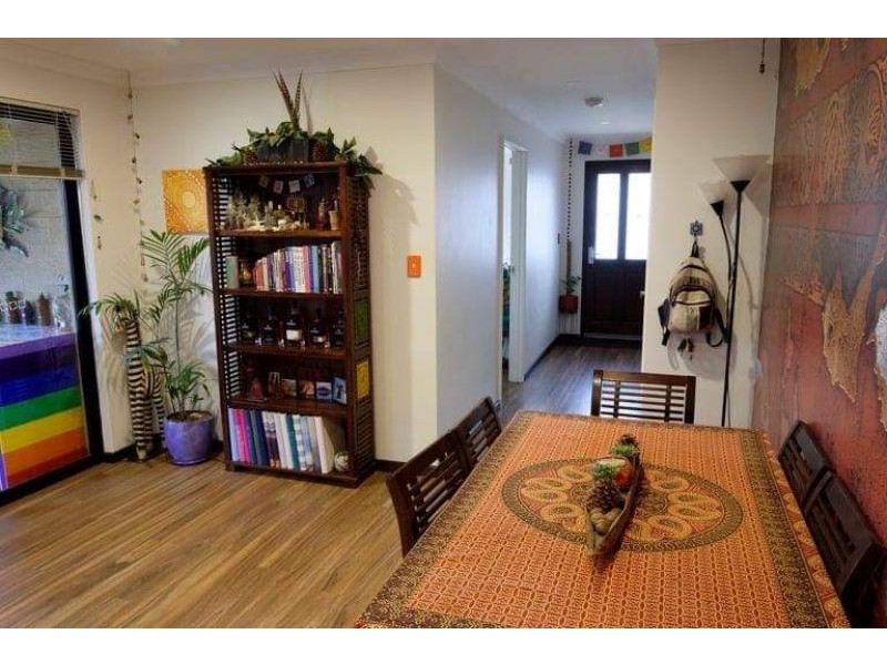 4 Gippsland Way, Banksia Grove WA 6031