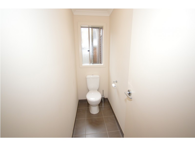 29 Pump House Crescent, Clyde VIC 3978