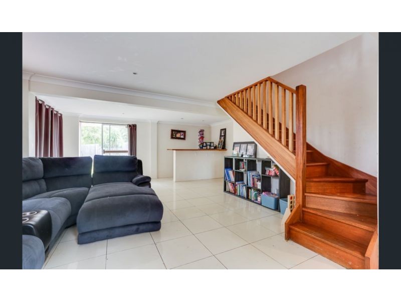 14 Shirley St, Redbank Plains QLD 4301