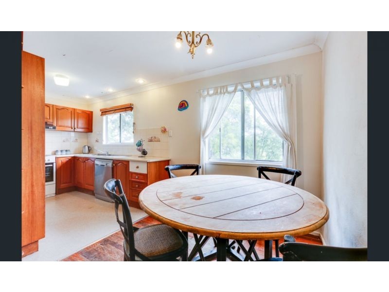 14 Shirley St, Redbank Plains QLD 4301