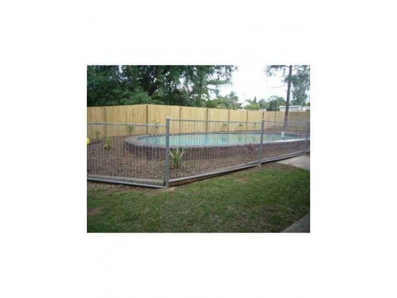 14 Shirley St, Redbank Plains QLD 4301