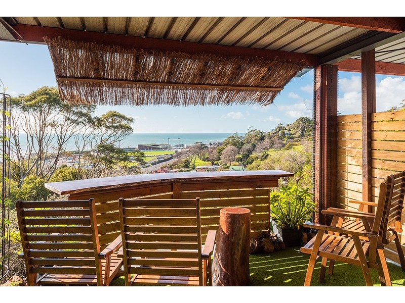 1 Bay Street, Parklands TAS 7320