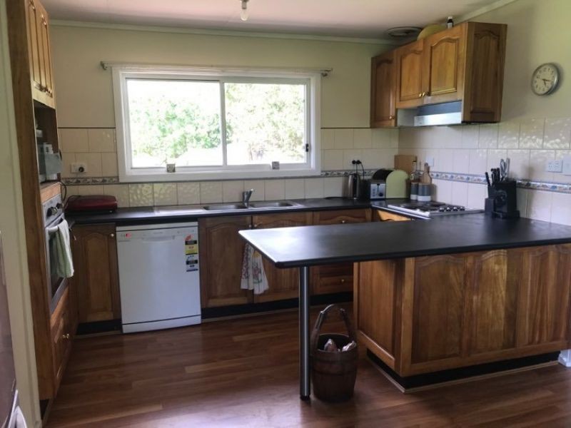 204 Castlereagh Hwy, Mendooran NSW 2842