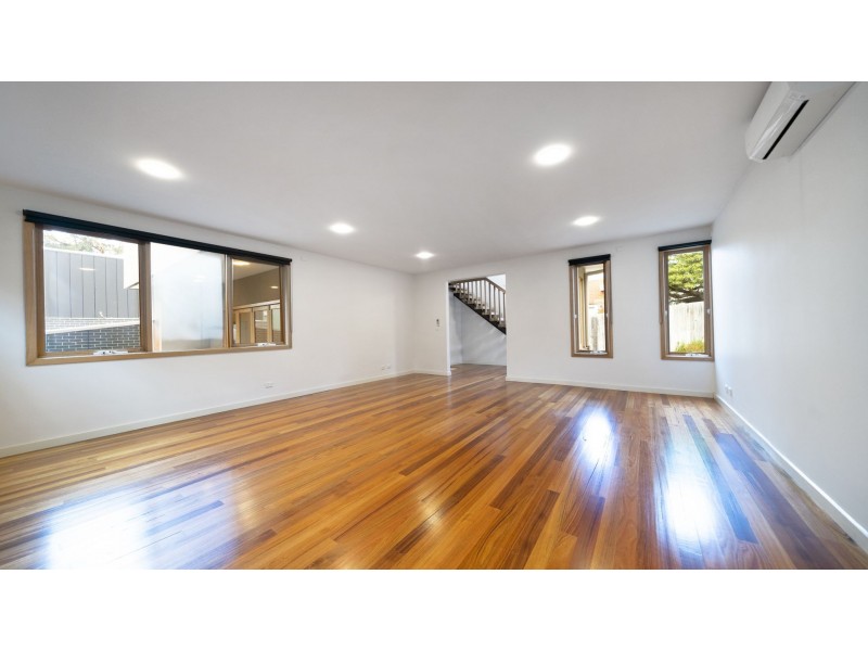 2/20 Childers St, Kew VIC 3101