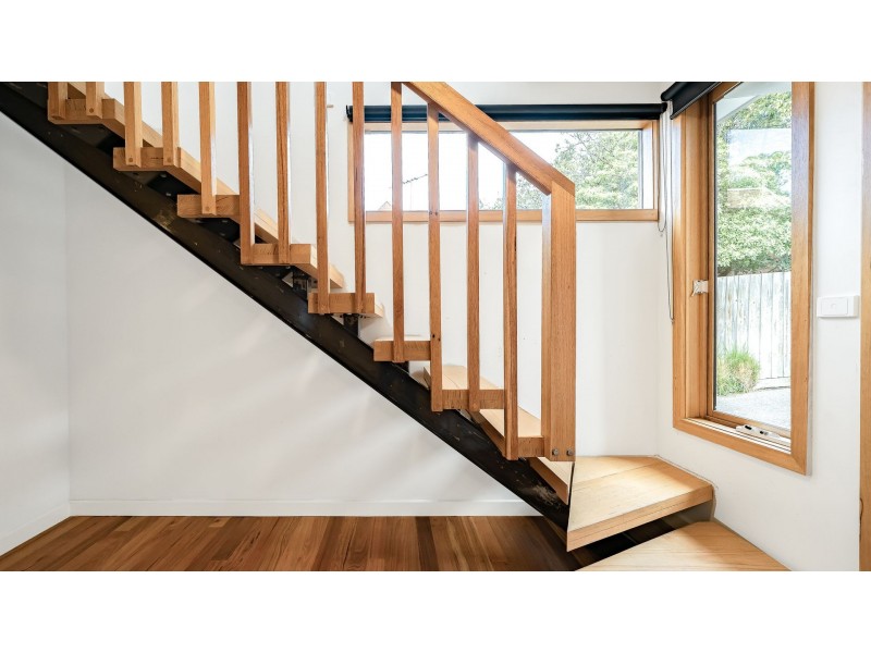 2/20 Childers St, Kew VIC 3101