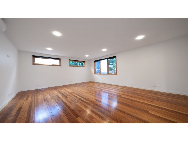 2/20 Childers St, Kew VIC 3101