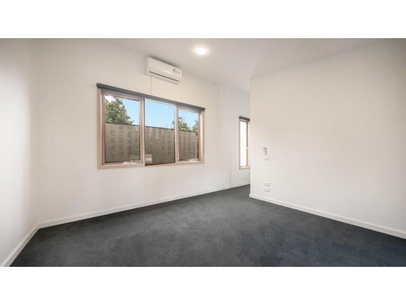2/20 Childers St, Kew VIC 3101