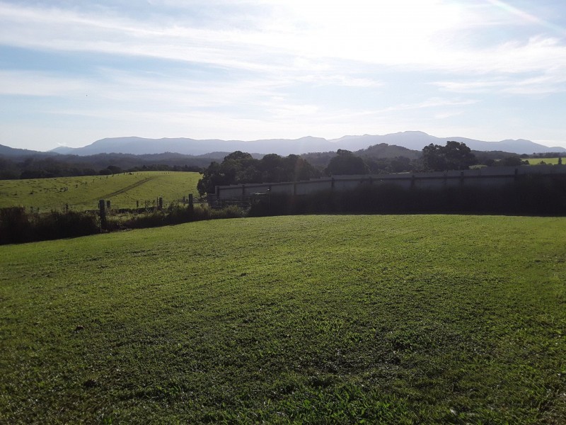 189 Fuller Road, Lake Eacham QLD 4884