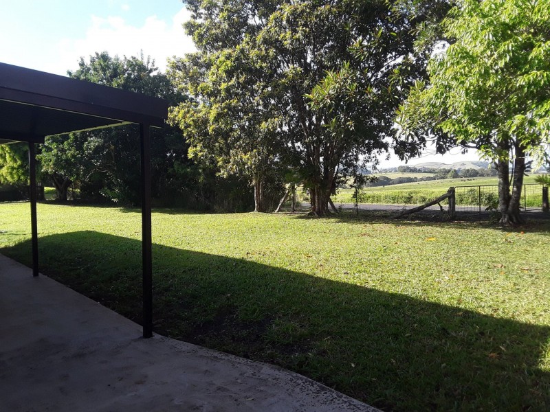 189 Fuller Road, Lake Eacham QLD 4884