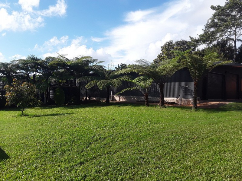 189 Fuller Road, Lake Eacham QLD 4884