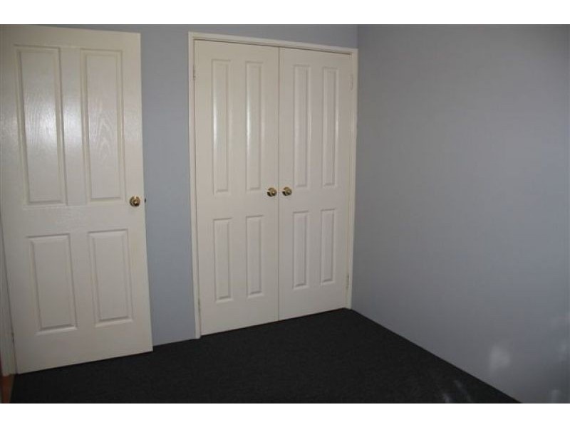 1/140 leake st, Belmont WA 6104