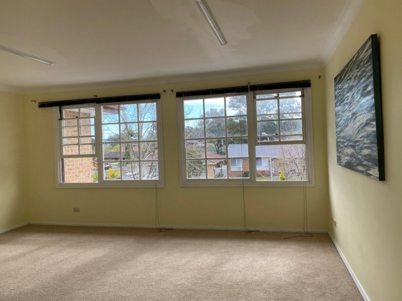 12 Allinga Drive, Oak Flats NSW 2529