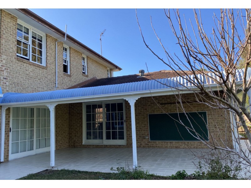 12 Allinga Drive, Oak Flats NSW 2529