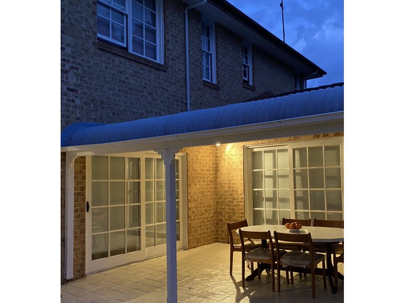 12 Allinga Drive, Oak Flats NSW 2529