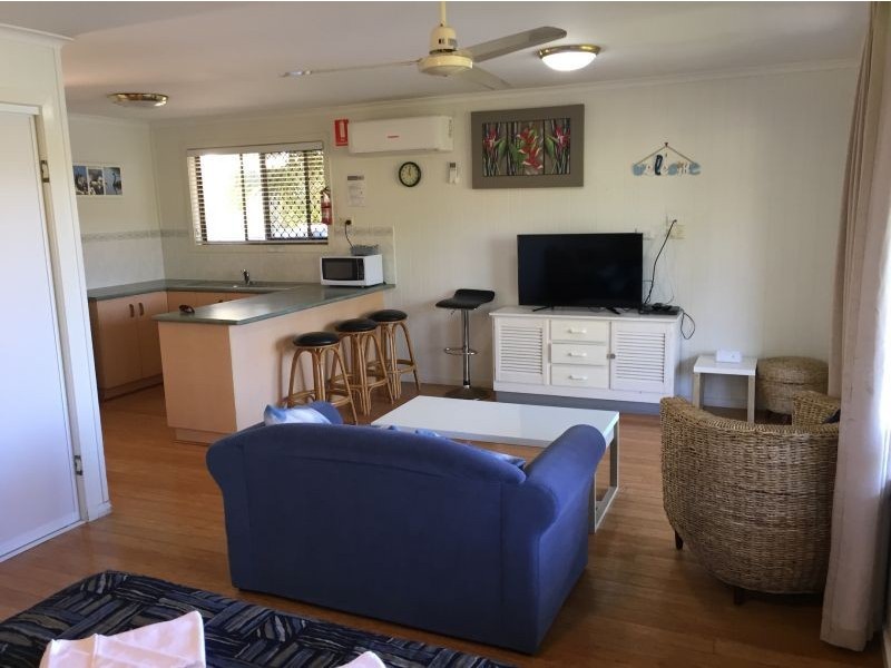 9/1 Shell Street, Urangan QLD 4655