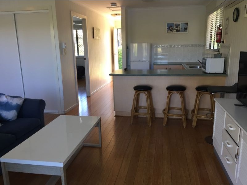 9/1 Shell Street, Urangan QLD 4655