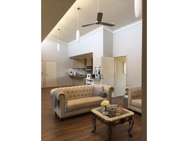 2/23 Langford Court, Moranbah QLD 4744