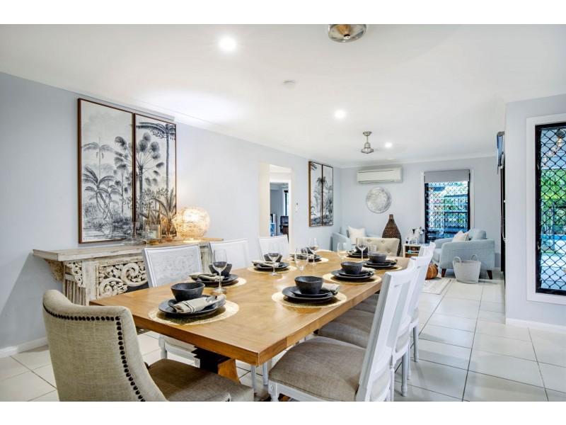 79 Abell road, Cannonvale QLD 4802