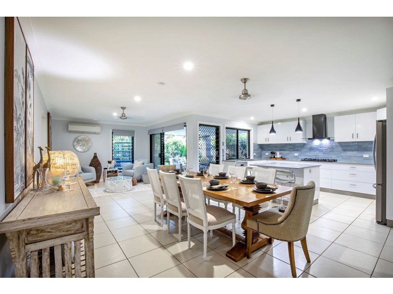 79 Abell road, Cannonvale QLD 4802