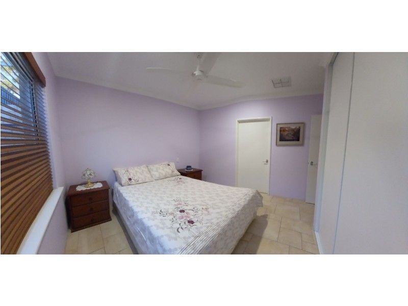 13b Roe court, Padbury WA 6025