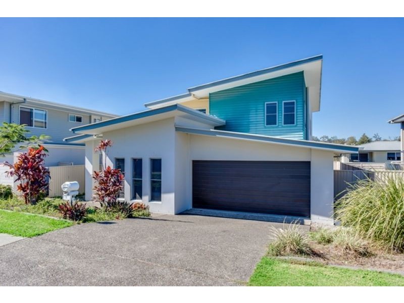 5 Chromata Lane, Coomera QLD 4209